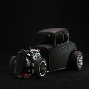 Ford Black Hot Rod